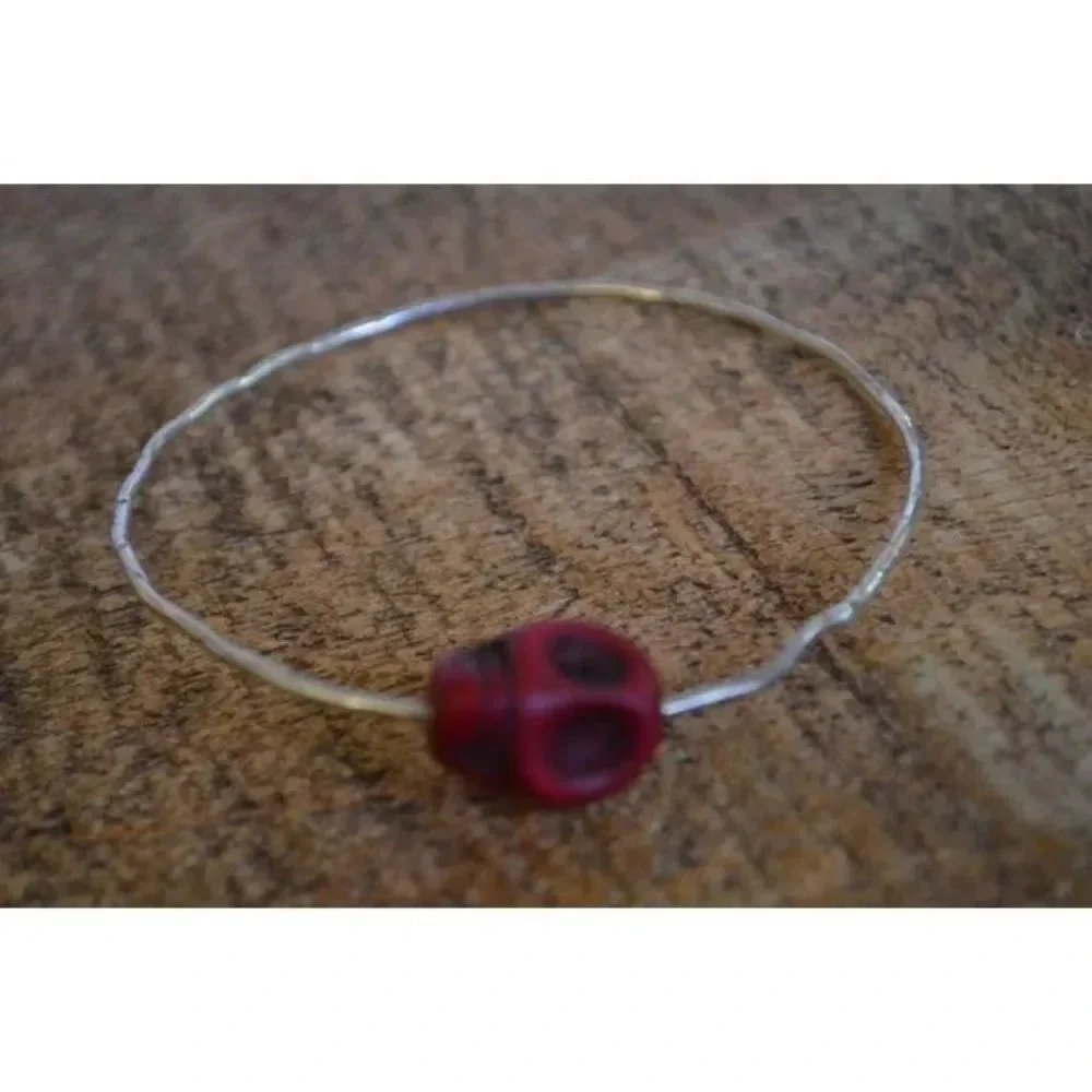 Vintage Red Skull  Bead on Sterling Silver Bangle - Picture 3 of 7